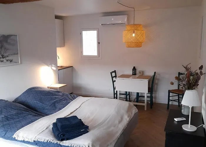 Mini-lejlighed Med Kokken - Deler Bad Og Toilet Med Nabolejlighed 2 Asperup